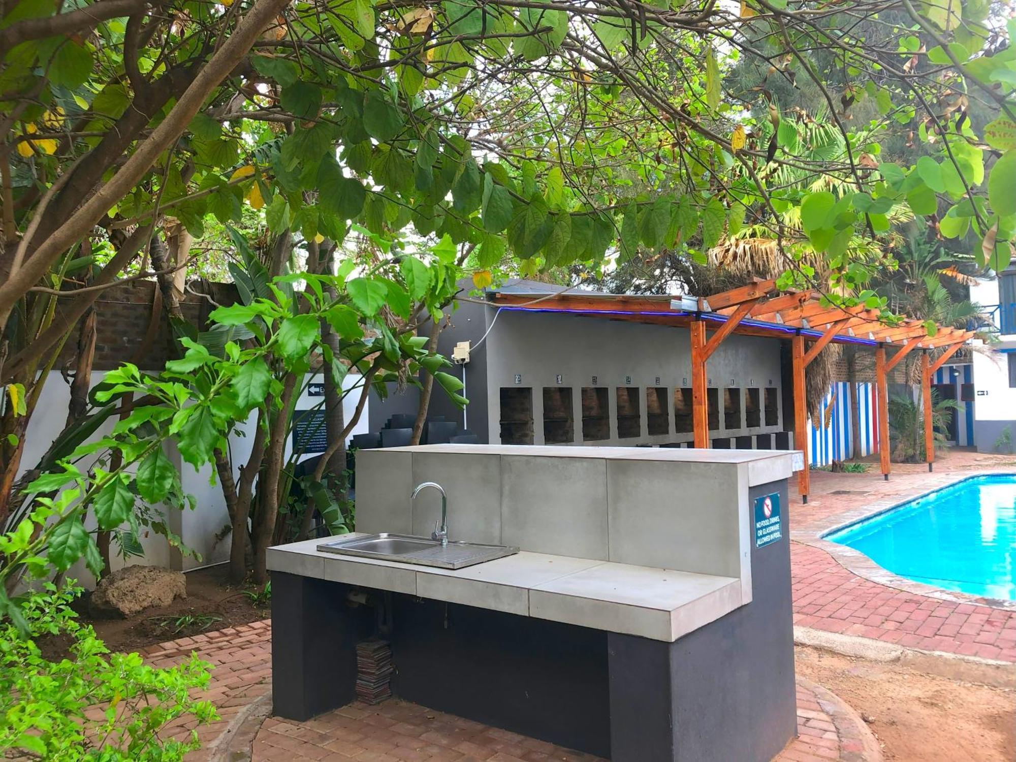 Elephant Springs Bela-Bela Bilik gambar